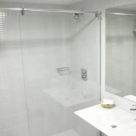 Hotel Cesaraugusta 3*