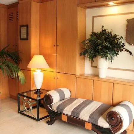 Cesaraugusta Otel 3*