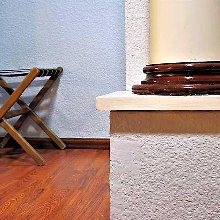 Otel Cesaraugusta Zaragoza